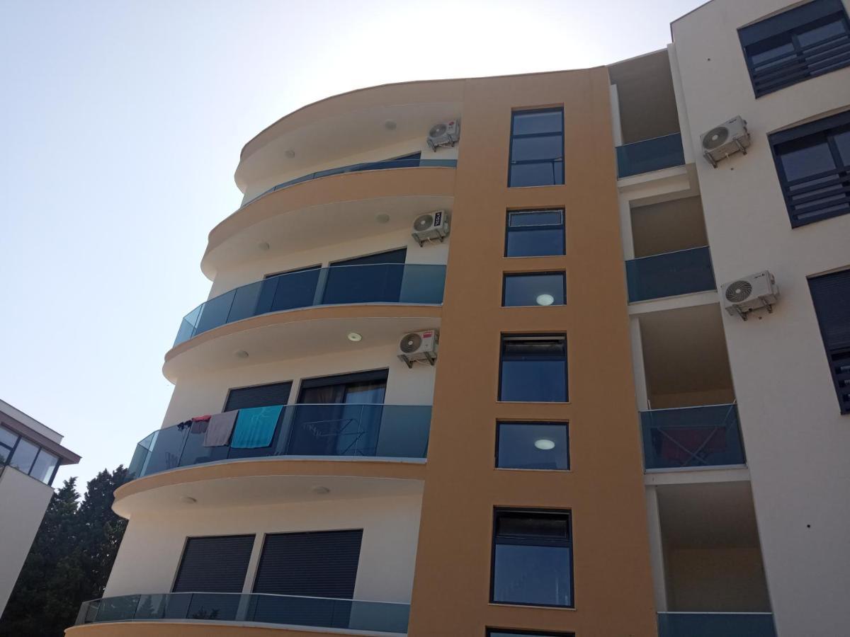 Apartman Ami Ούλτσιν Εξωτερικό φωτογραφία